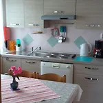 Appartement In Rab With Seaview, Balcony, Wifi, Washing Machine *