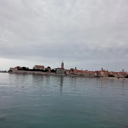 Апартаменты In Rab With Seaview, Balcony, Wifi, Washing Machine