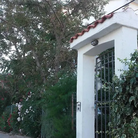 In Rab With Seaview, Balcony, Wifi, Washing Machine Apartment