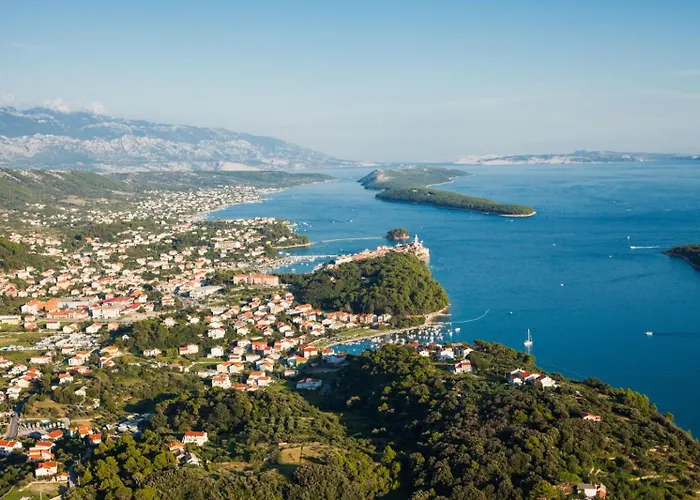 Apartman In Rab With Seaview, Balcony, Wifi, Washing Machine
