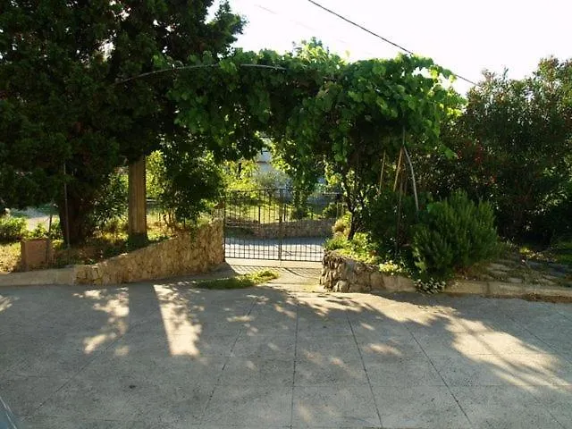 Apartman In Rab With Seaview, Balcony, Wifi, Washing Machine