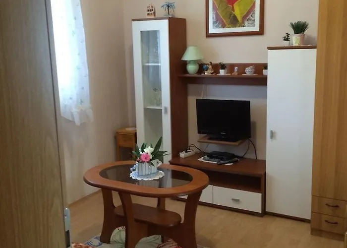 In Rab With Seaview, Balcony, Wifi, Washing Machine