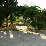 公寓 In Rab With Seaview, Balcony, Wifi, Washing Machine