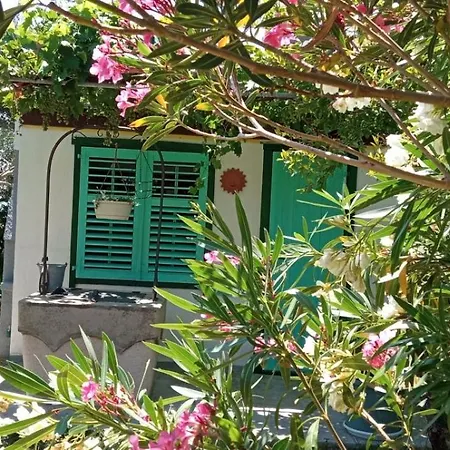 Appartement In Rab With Seaview, Balcony, Wifi, Washing Machine